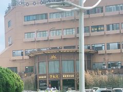 -老船夫婚宴婚庆会馆(延吉路店)