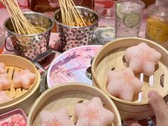 -黄记煌三汁焖锅(新佳丽江汉路店)