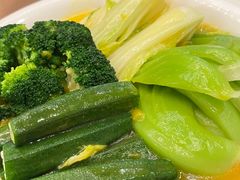 -五谷芳乳鸽王(海景店)