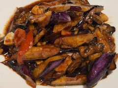 牛肝菌烧茄子-一坐一忘云南菜(嘉里中心店)