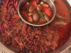 -山城年华老火锅(玉林店)
