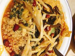 -丽丽三鲜螺蛳粉(田林路店)