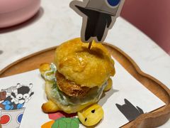 -水桶王国主题餐厅·聚会·生日派对·亲子活动·家庭套餐(亚龙湾希尔顿店)