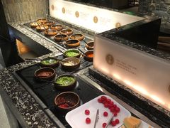 -湊湊火锅·茶憩(南京东路悦荟店)