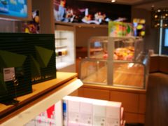 -好利来(新宜白店)