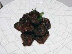 沪市牛肉粒-屋里厢上海菜馆