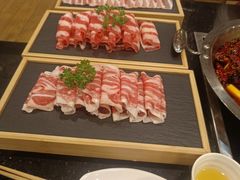 -百年川椒重庆老火锅(光谷店)