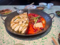 -鸿姐老火锅(疁城新天地店)