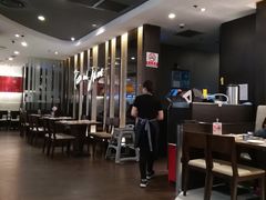 大堂-必胜客(百联又一城店)