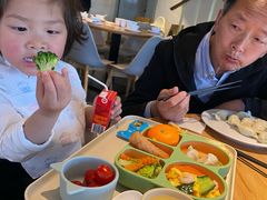 -关东小磨东北菜(上海长风大悦城店)