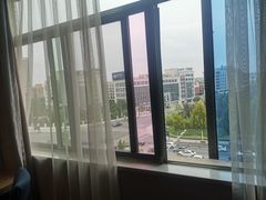 -半岛星际酒店(义乌国际商贸城店)