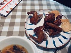 -新大咀港式茶餐厅(宝山万达店)