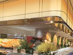 -享遇.锅姥姥牛排海鲜自助(小寨店)