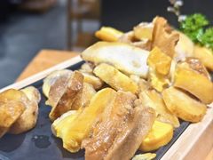 -一朵菌·野生菌探索家火锅(南亚店)