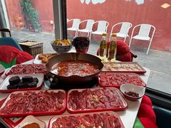 -毛辣果·贵州红酸汤牛肉火锅(西单店)