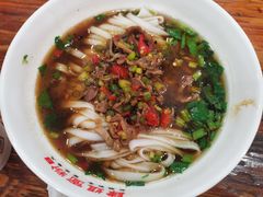 酸辣鸡杂粉-肆姐面粉馆(坡子街店)