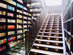 店内环境-钟书阁(松江泰晤士小镇店)