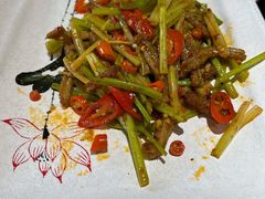 香芹炒牛肚丝-石头咕(葵蓬店)