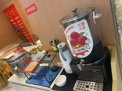 -红渡小香·牛肉麻辣香锅(车站南路店)