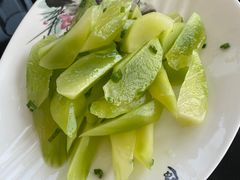 -七的湖·晚芳亭·阳澄湖农家菜·大闸蟹(莲花岛店)