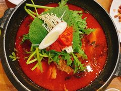-喇喇排骨火锅·传统韩式脊骨汤(望京西园总店)