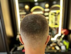 -豪帅男士理容馆