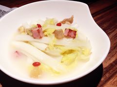 上汤浸娃娃菜-太二酸菜鱼(广州IFC国金天地店)
