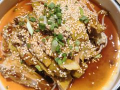 -小鱼小牛·鱼牛干锅·脆鱼火锅(世欧广场店)