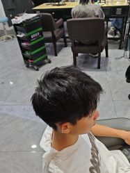 -藤野造型烫染接发