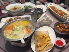 -香山湖家家宴(中山陵店)