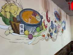 -果松木炭酸菜铜火锅·外婆参鸡汤