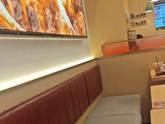 -华记煲仔华·煲仔饭(市桥易发店)