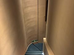 -泰·菩提树下[泰式按摩x精油SPAx肩颈头疗](新景店)