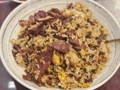 招牌烤肉炒饭-扬二春炒饭(国庆路总店)