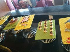 -东方豪景花园酒店·怡景旋转餐厅