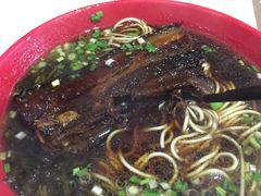 -小龙大肉面馆