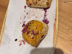 -石榴红了·非遗酥皮烤包子·新疆菜(瑞豪店)