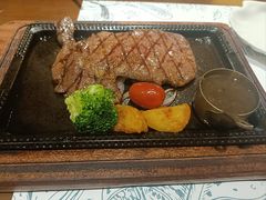 -十分牛西餐·牛扒专门店(光明广场店)