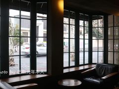 -星巴克(武康路店)
