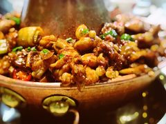 招牌蛙锅-老佛爷铜炉蛙锅(海岸城店)