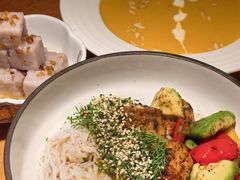 波奇碗米线-庆春朴门