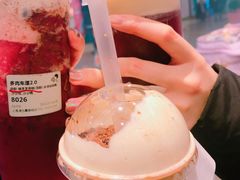 -喜茶(上海打浦桥日月光gelato lab+店)