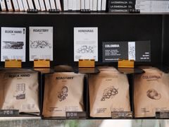 -Roast8ry Coffee Lab