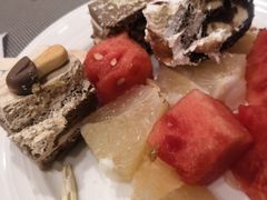 -安徽饭店·白鹭阁自助餐厅(梅山路店)