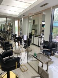 -CUT CUT Hair Salon