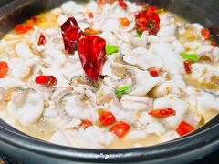 中辣酸菜鱼-周渝食惦酸菜鱼(青浦店)