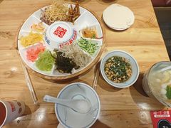 三姨妈丝娃娃-怪噜范·老贵阳街头名小吃(汇金星力城店)