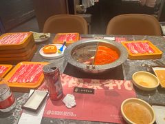 -牛YO寿喜烧·铁板烧和牛火锅自助(市府恒隆店)