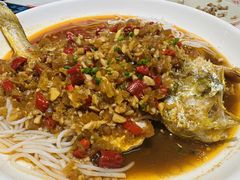 油浸鱼（四代）-堂瓦里·33年传统赣菜(第一街区店)