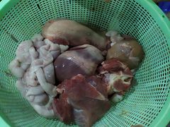 -标记美食新鲜猪杂(兴南大道店)